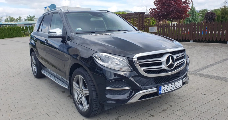 Mercedes-Benz GLE cena 109999 przebieg: 149000, rok produkcji 2017 z Rzeszów małe 379